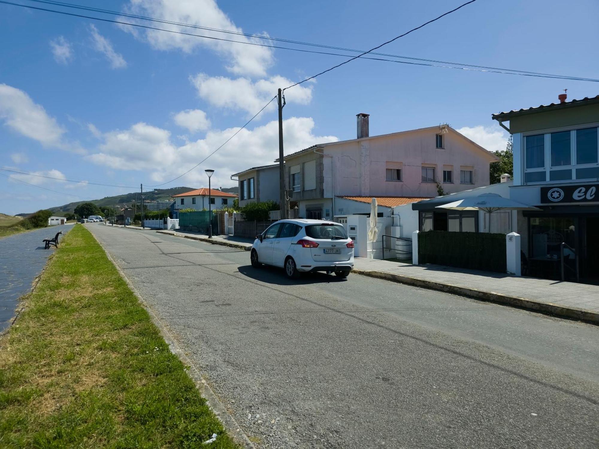 Apartamento O Lago Valdoviño Esterno foto